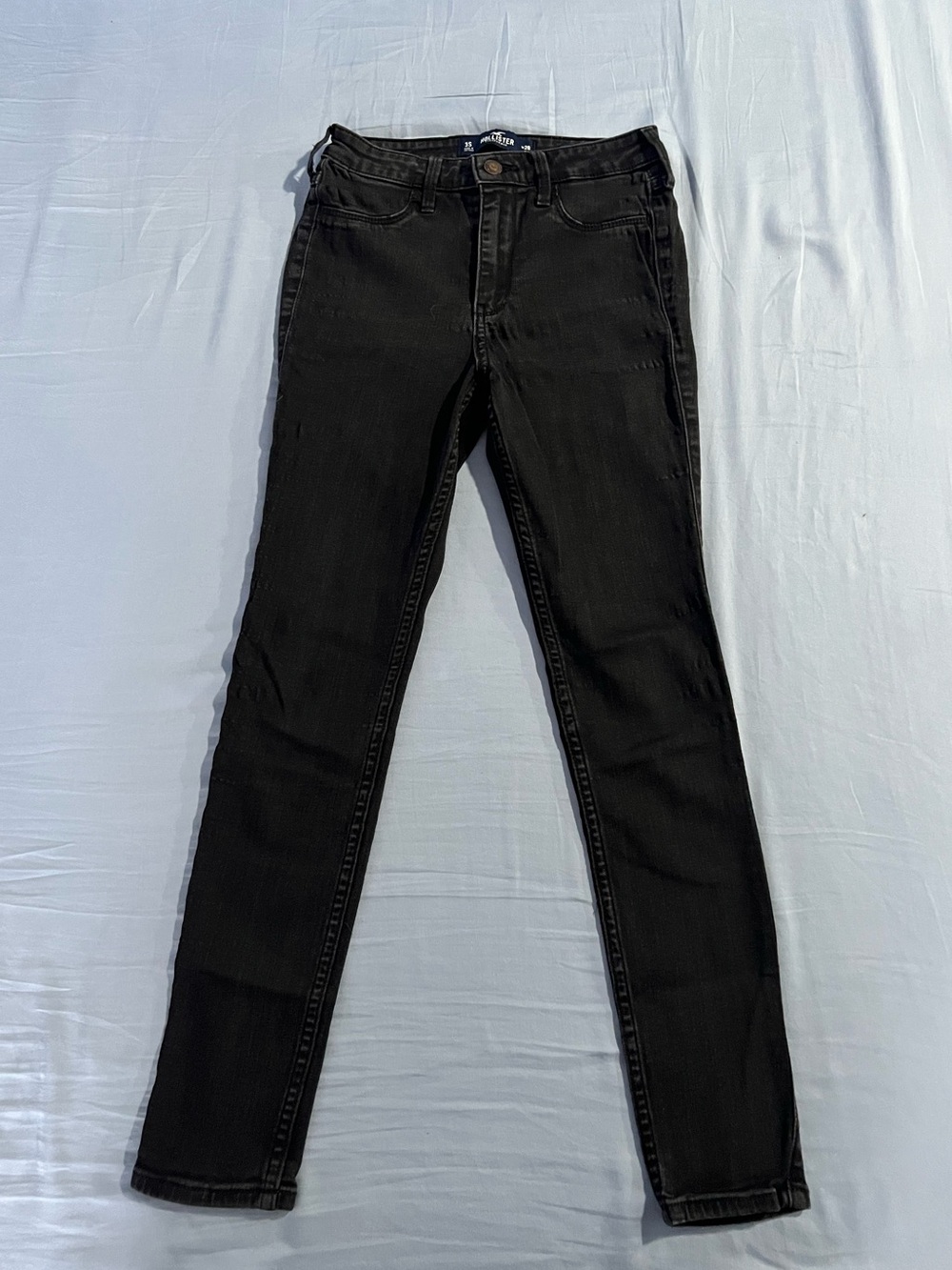 Hollister Black Skinny High Rise Jean leggings (3S-26W/26L)